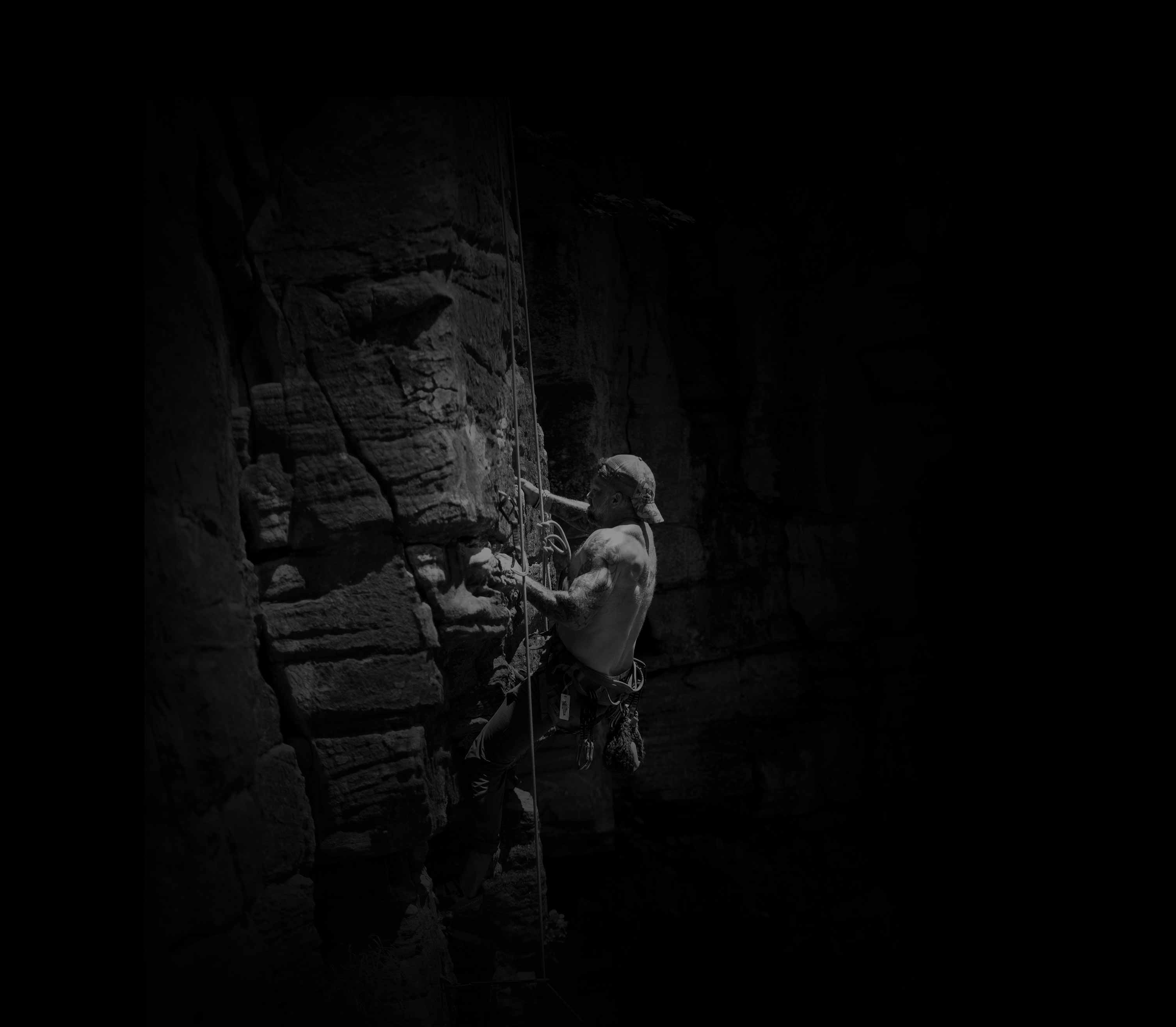 GIFTS FOR THE OUTDOORSMAN