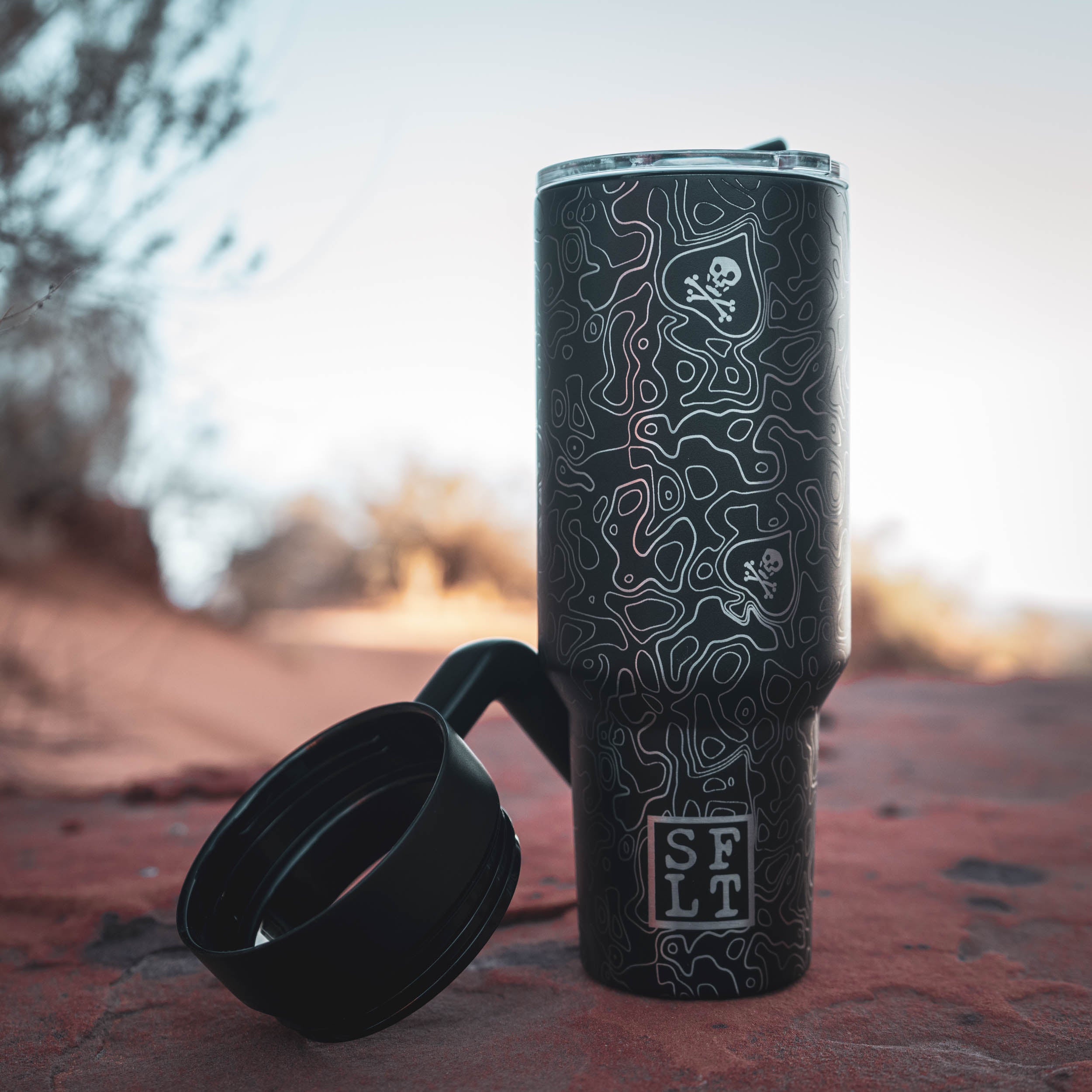 Topo Tumbler